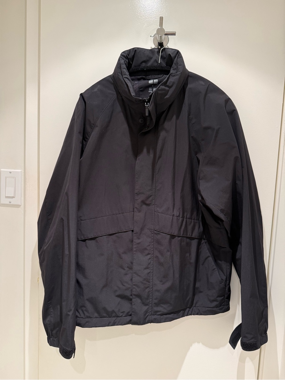 Uniqlo Black windbreaker  Jacket